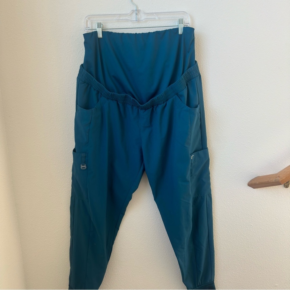 Wink Large Matnerity Jogger Scrubs, Comfy - Picture 5 of 12